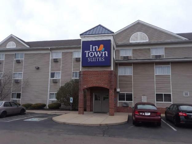 Intown Suites Extended Stay Cincinnati Oh - Fairfield Buitenkant foto